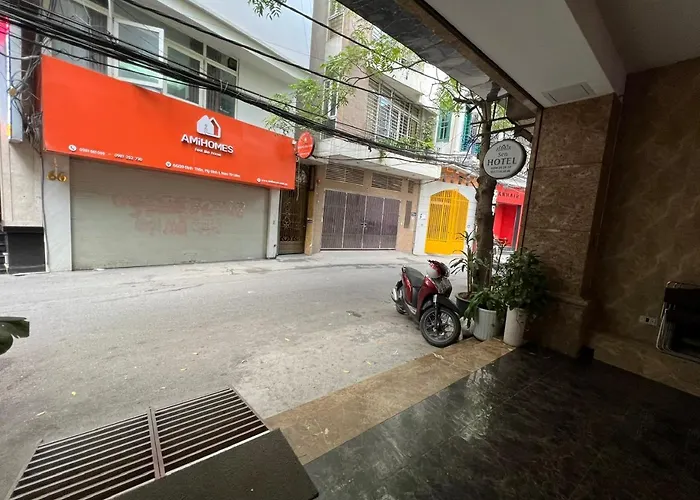 Sen Hotel My Dinh Song Da 미딩